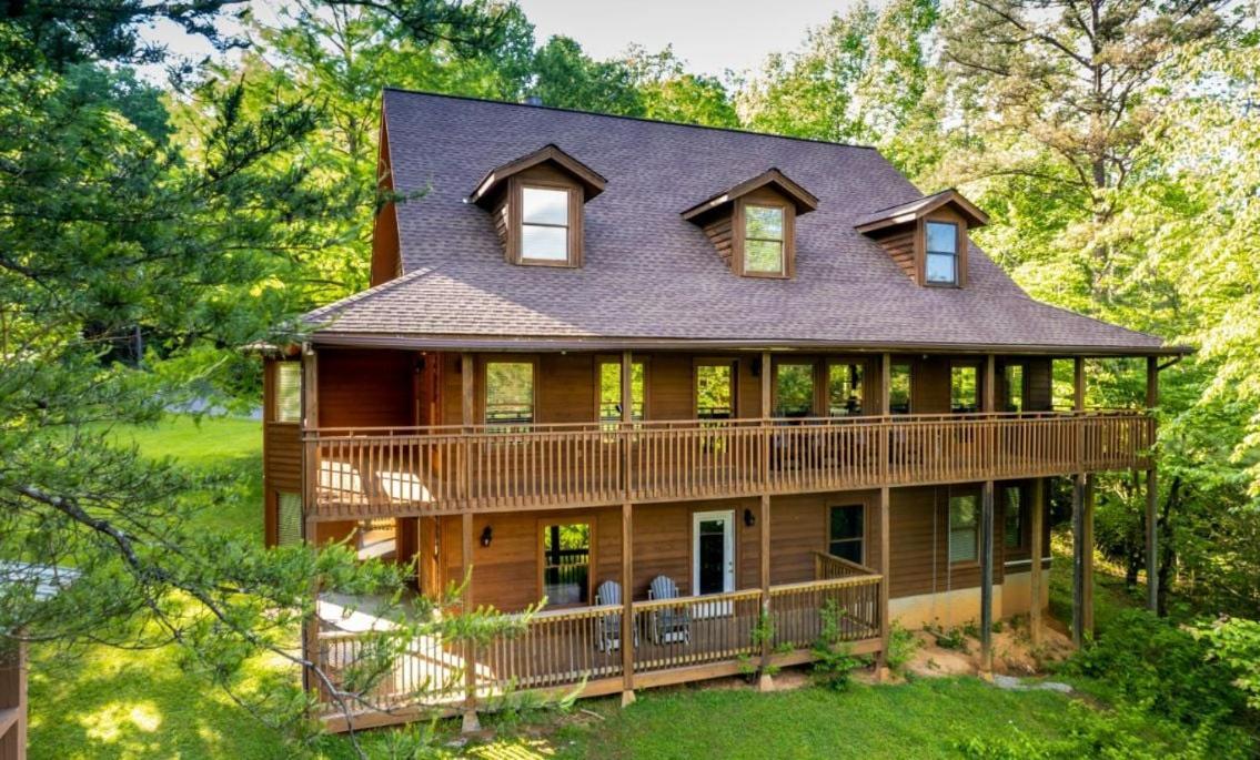 Rocky Top Lodge Гетлинбург Екстериор снимка