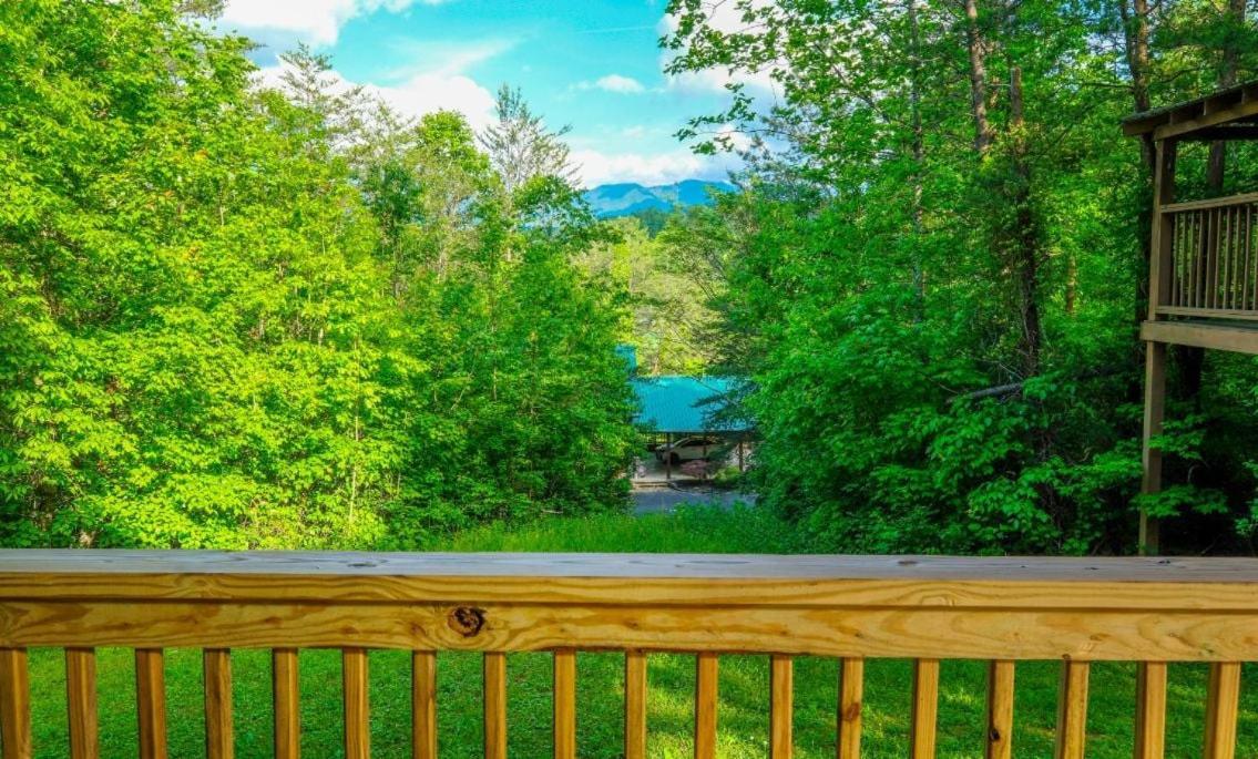 Rocky Top Lodge Гетлинбург Екстериор снимка